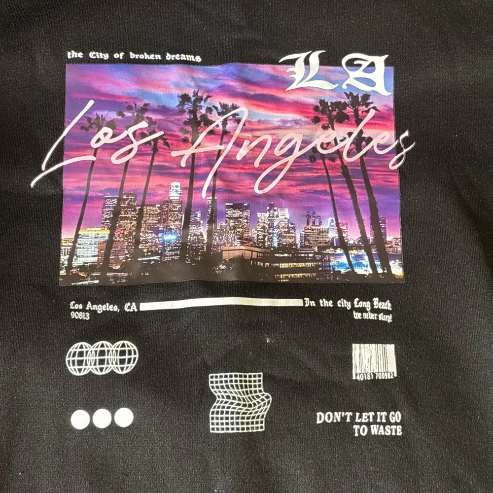 SHEIN Black Graphic Crewneck Top - Picture 2 of 4